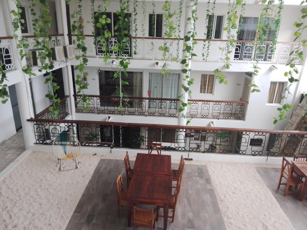 Casa Calendario Azteca Hotel Playa del Carmen Exterior photo